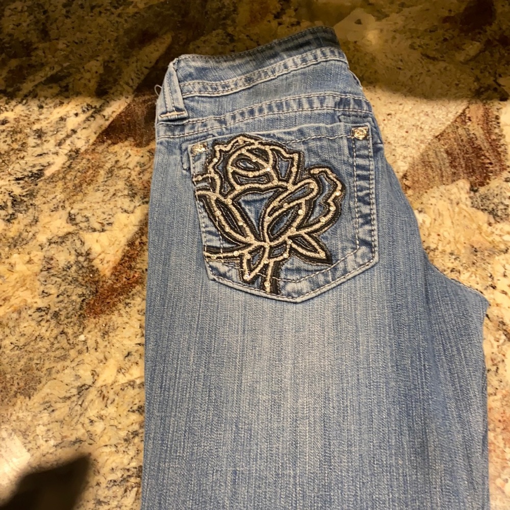 30x34 love the bling rose pocket
